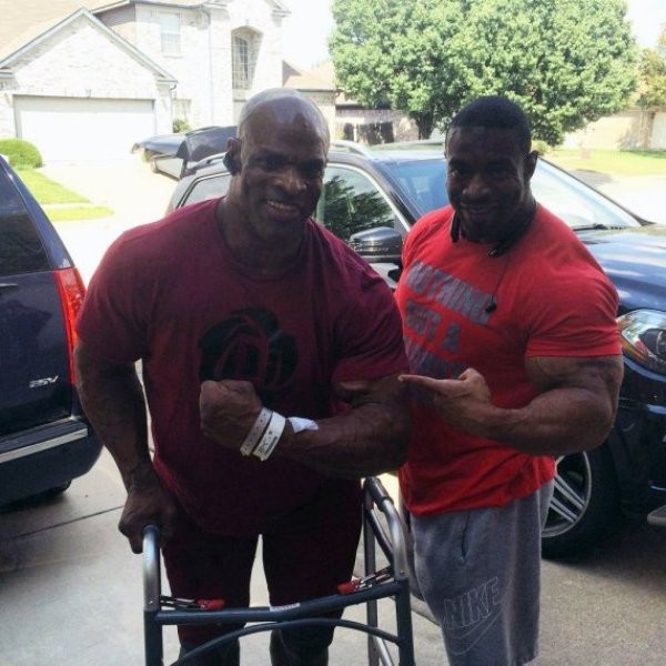 ronnie coleman injury 2015